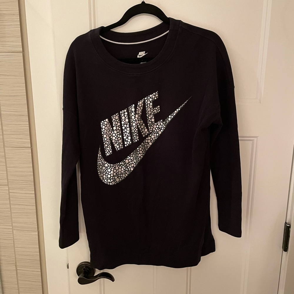 Nike women’s sweater. Size medium